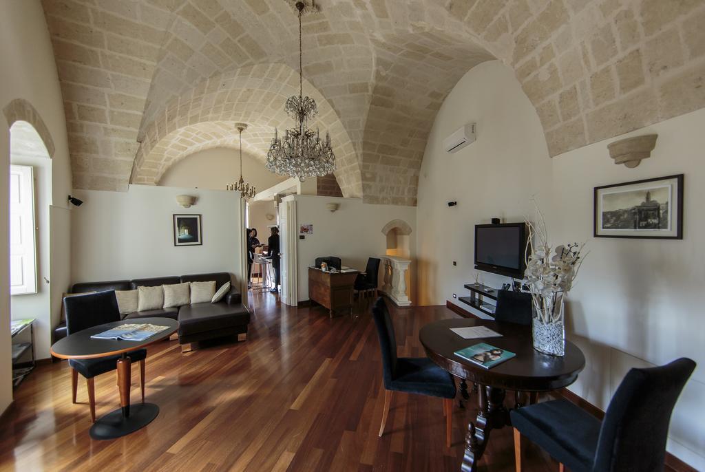 Alla Dimora Di Chiara Suite And Rooms Matera Exteriör bild